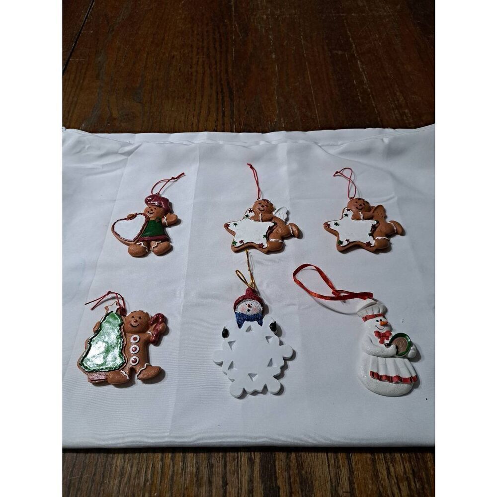 6 Vintage Christmas Holiday Ornaments You Can Personalize Snowmen Gingerbread
